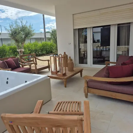 Cala Coralli Guest house *